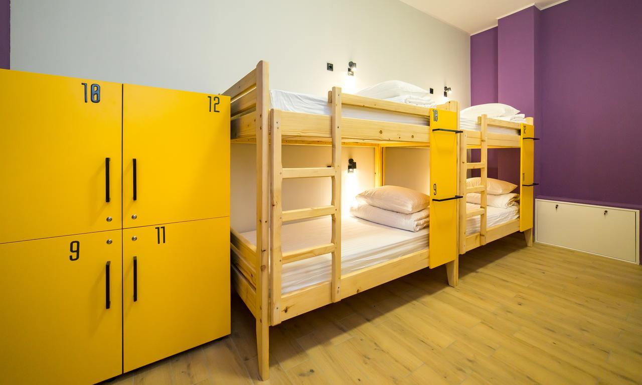 Hotel Bee Station Kiev Exterior foto